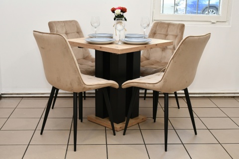 Funkcjonalny, rozkładany stół Igor lam oraz krzesła Welur