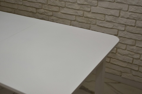Nieduży stół do salonu Max 4 70x120 do 150 cm