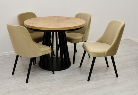 Okrągły stół z lamelami i maskownicą Lamel Fit oraz krzesła K-78