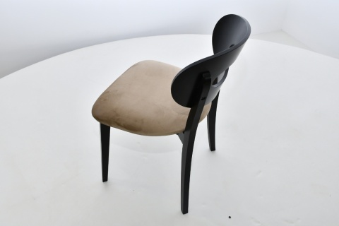 Efektowne krzesło Aruba, polska produkcja