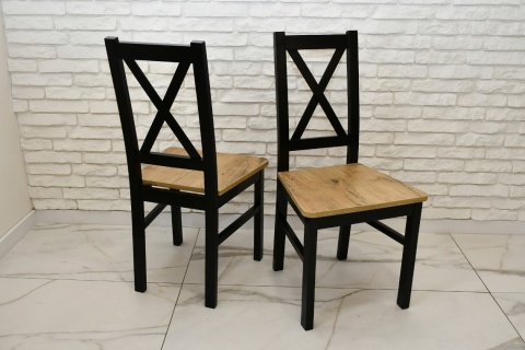 Loftowy, okrągły stół Lamel fit oraz krzesła Krzyżak