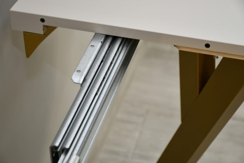 Rozkładany, okrągły stół na złotych nogach Golden Ray (wybierz wymiar)